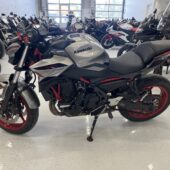 Kawasaki - Z - 650 // Juuri saapunut! / 1. Om. Suomi-pyörä / Tangonpää peilit / A2 kuristettavissa / KTRC // - Moottoripyörä