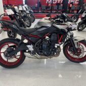 Kawasaki - Z - 650 // Juuri saapunut! / 1. Om. Suomi-pyörä / Tangonpää peilit / A2 kuristettavissa / KTRC // - Moottoripyörä