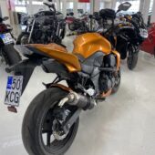 Kawasaki - Z - 750 // Juuri saapunut / Huoltokirja / MIVV Slipari // - Moottoripyörä