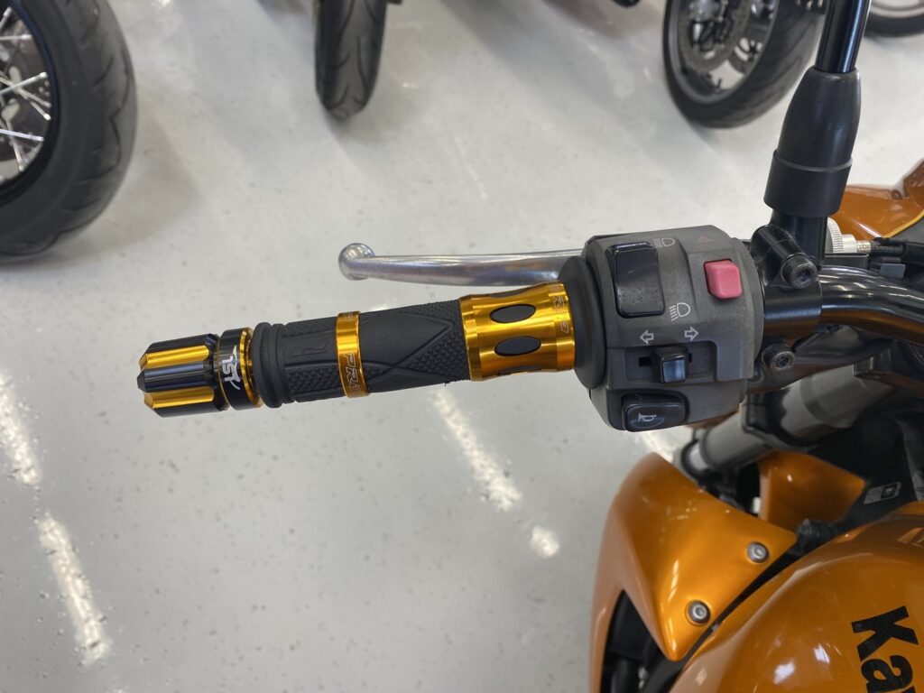 Kawasaki - Z - 750 // Juuri saapunut / Huoltokirja / MIVV Slipari // Kawasaki - Z - 750 // Juuri saapunut / Huoltokirja / MIVV Slipari // - Moottoripyörä