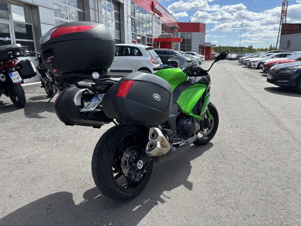 Kawasaki - Z - 1000 SX // Juuri saapunut! / 3x Laukut / 2-om. / Suomi-pyörä / Huoltokirja // Kawasaki - Z - 1000 SX // Juuri saapunut! / 3x Laukut / 2-om. / Suomi-pyörä / Huoltokirja // - Moottoripyörä