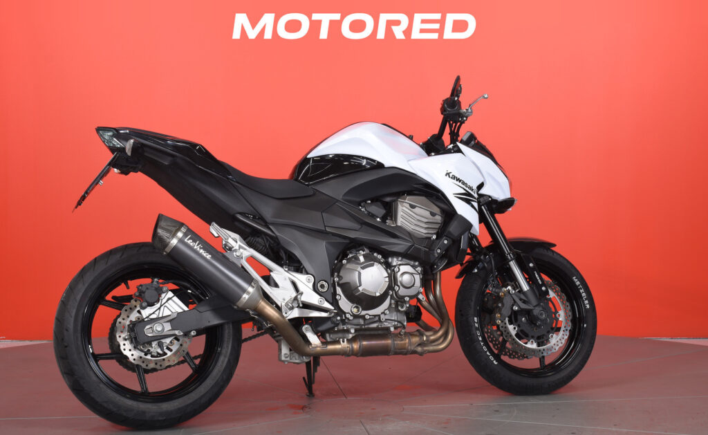 Kawasaki - Z - 800 // LeoVince Slipari / Suomi-Pyörä / ABS // Kawasaki - Z - 800 // LeoVince Slipari / Suomi-Pyörä / ABS // - Moottoripyörä