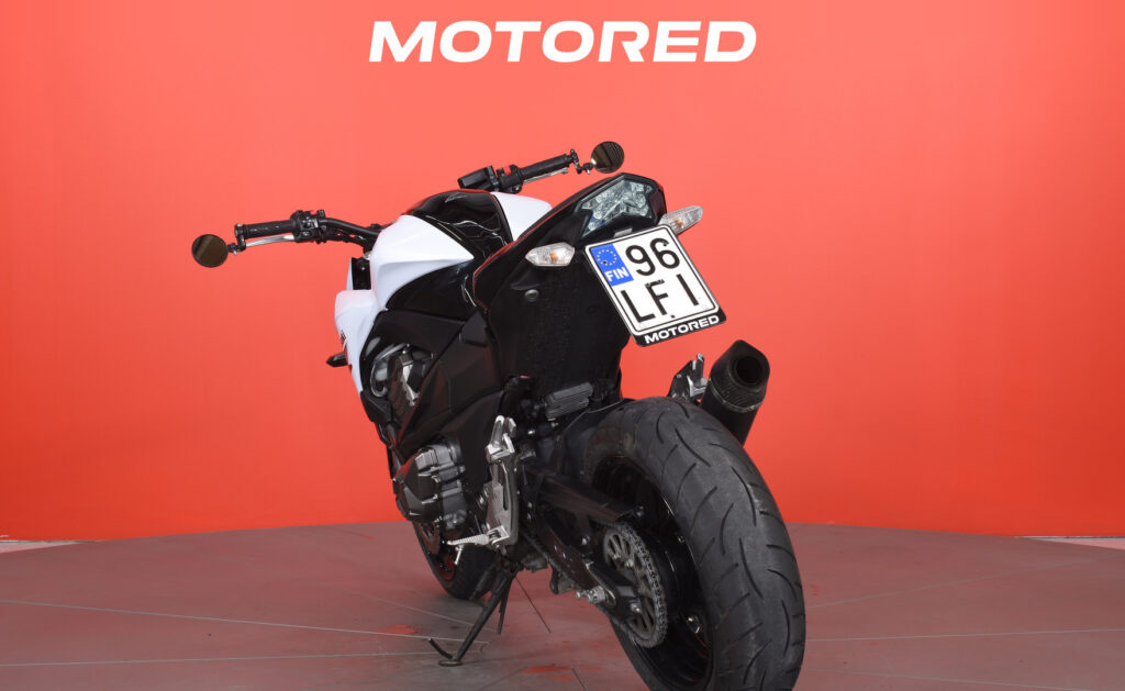 Kawasaki - Z - 800 // LeoVince Slipari / Suomi-Pyörä / ABS // Kawasaki - Z - 800 // LeoVince Slipari / Suomi-Pyörä / ABS // - Moottoripyörä