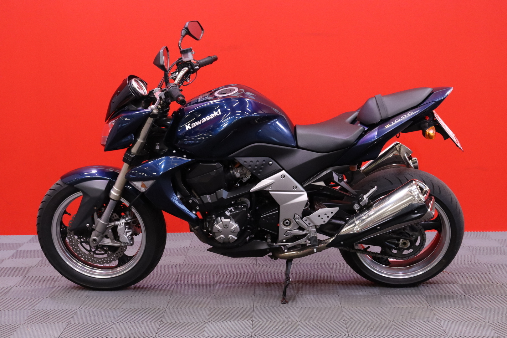 Kawasaki - Z - 1000 // Huoltokirja / Kahvalämppärit / Kotiinkuljetus alk. 99e // - Moottoripyörä
