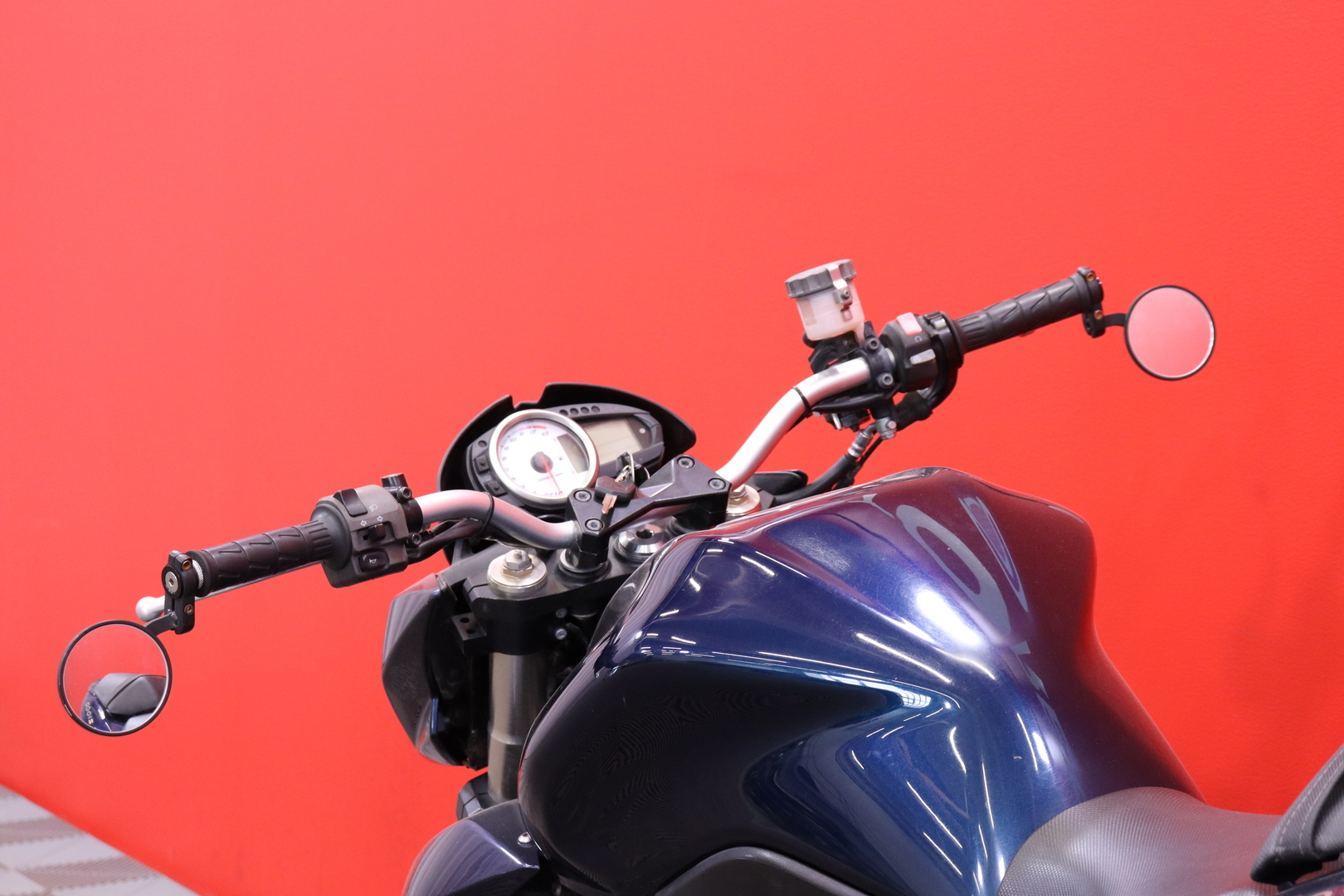 Kawasaki - Z - 1000 // Suomi-Pyörä / LeoVince / Tangonpääpeilit // - Moottoripyörä