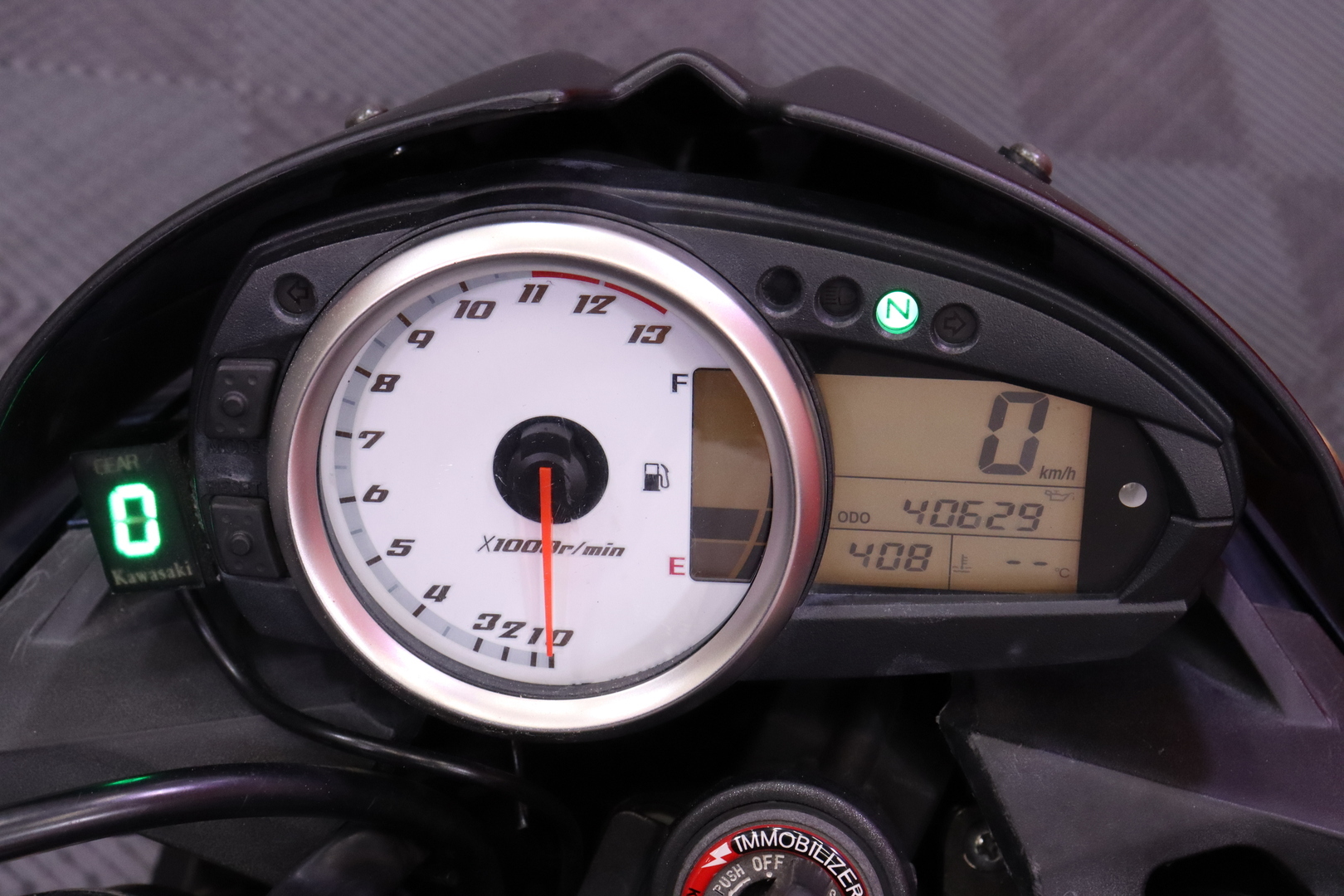 Kawasaki - Z - 1000 // Suomi-Pyörä / LeoVince / Tangonpääpeilit // - Moottoripyörä
