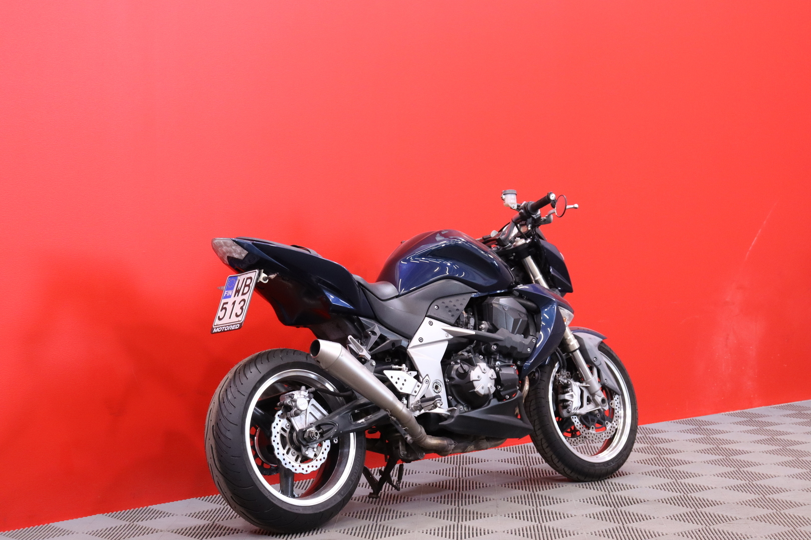 Kawasaki - Z - 1000 // Suomi-Pyörä / LeoVince / Tangonpääpeilit // - Moottoripyörä