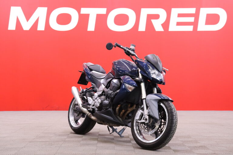 Kawasaki - Z - 1000 // Suomi-Pyörä / LeoVince / Tangonpääpeilit // - Moottoripyörä