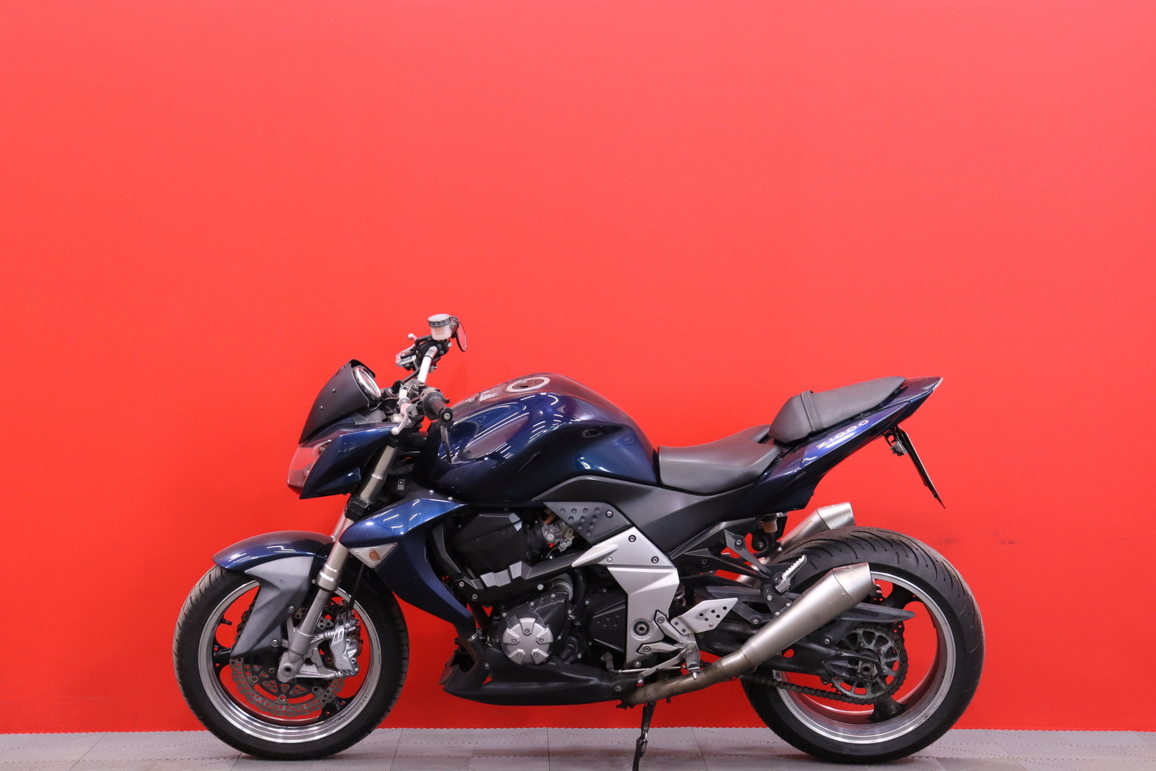 Kawasaki - Z - 1000 // Suomi-Pyörä / LeoVince / Tangonpääpeilit // - Moottoripyörä