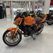 Kawasaki - Z - 1000 // Juuri saapunut! / Sliparit / Teräspunos // - Moottoripyörä
