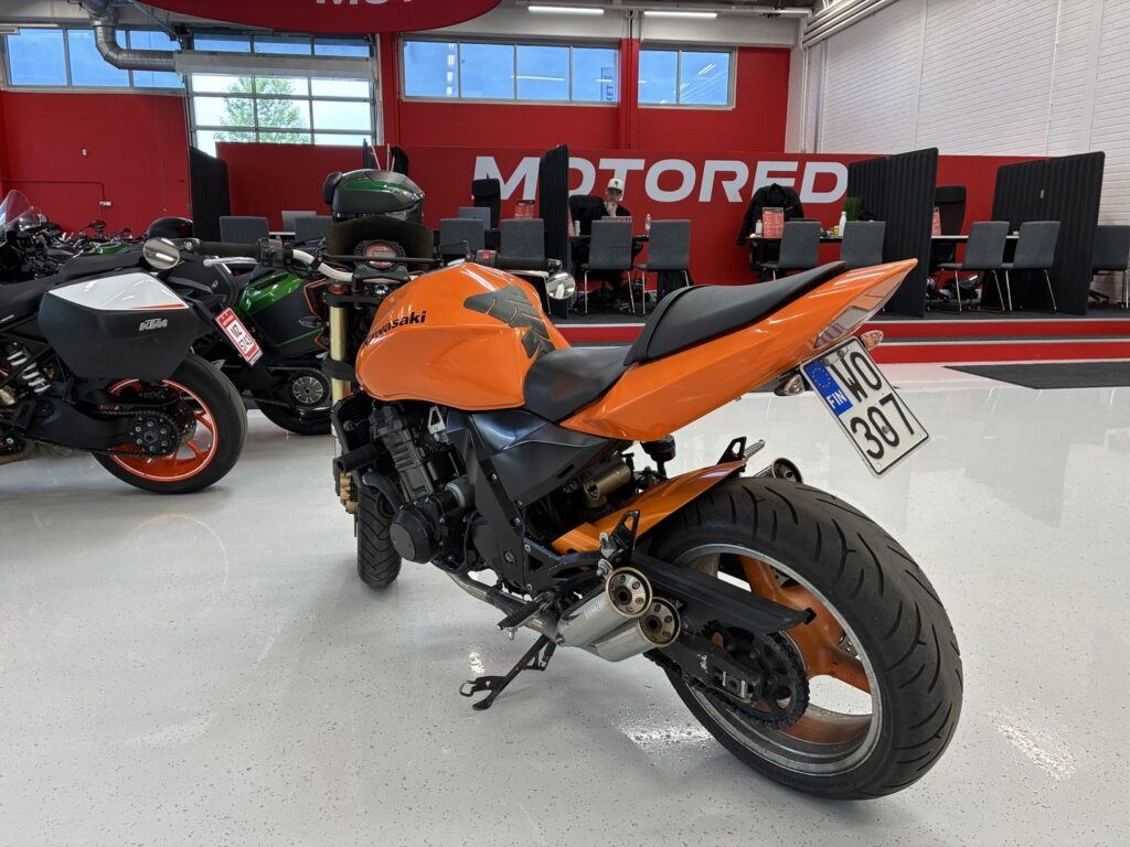 Kawasaki - Z - 1000 // Juuri saapunut! / Sliparit / Teräspunos // Kawasaki - Z - 1000 // Juuri saapunut! / Sliparit / Teräspunos // - Moottoripyörä