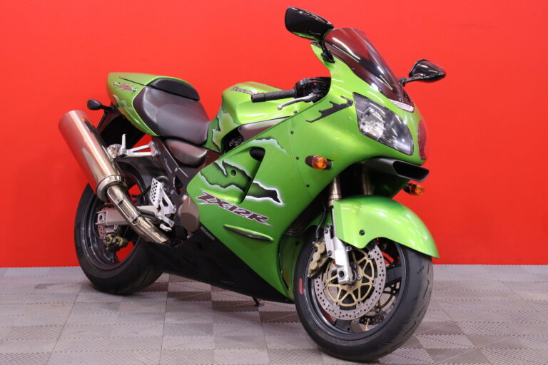 Kawasaki - ZX-12R - // Hienossa kunnossa! / Corsa- Renkaat / Huoltokirja // - Moottoripyörä