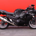 Kawasaki - ZZR - 1400 // Suomi-pyörä / Akrapovic // - Moottoripyörä