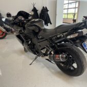 Kawasaki - ZZR - 1400 // Sivulaukut / ABS / Black Widow / Huoltokirja // - Moottoripyörä