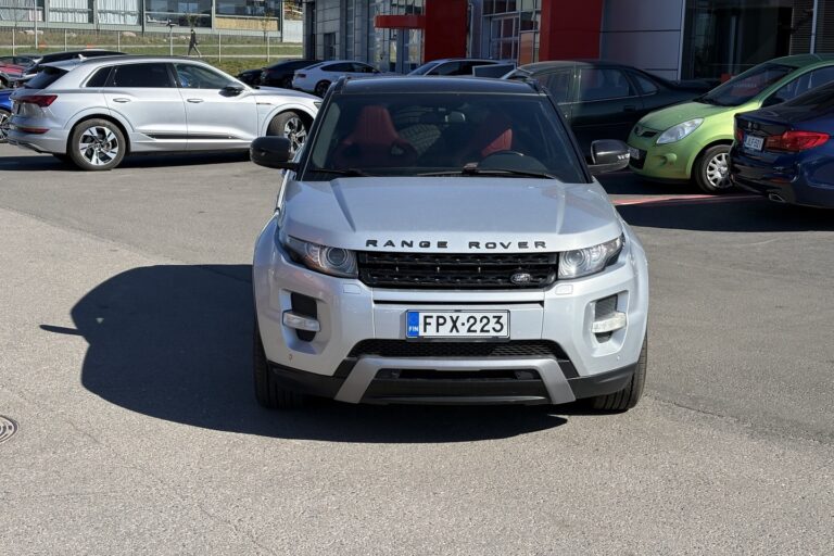Land Rover - Range Rover Evoque - 2,2 SD4 Dynamic Aut // Meridian / Panorama / Muistipenkki / Ratinlämmitys / Navi / Kamera // - Maastoauto