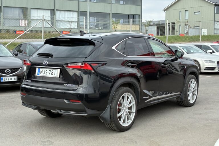 Lexus - NX - 300h Hybrid A AWD F Sport - Maastoauto