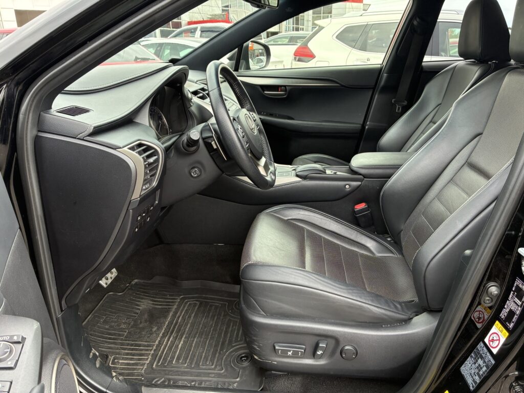 Lexus - NX - 300h Hybrid A AWD F Sport Lexus - NX - 300h Hybrid A AWD F Sport - Maastoauto