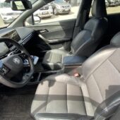 MG - MG4 - Luxury // AppleCarPlay / 360° / Navi / ACC / LED / Puolinahka penkit // - Viistoperä