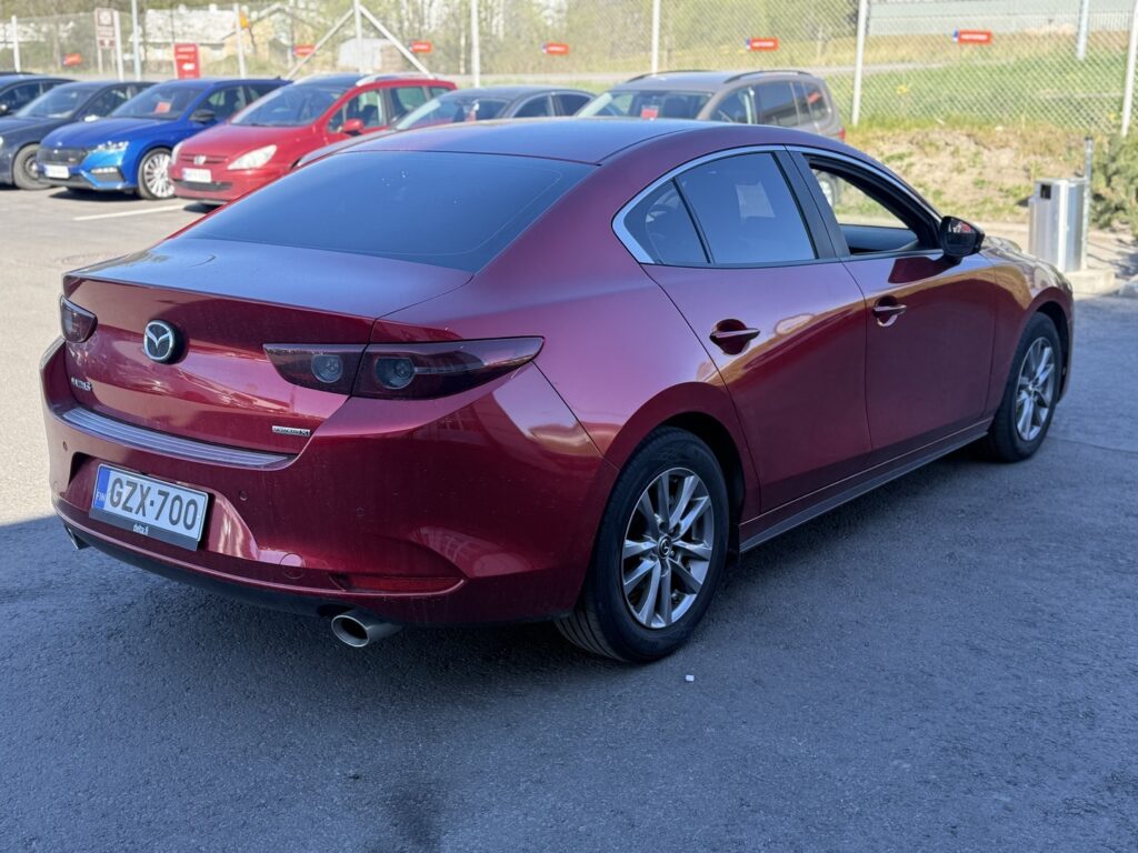 Mazda - Mazda3 - Sedan 2,0 (180hv) M Hybrid Skyactiv-X Vision Plus Business MT Mazda - Mazda3 - Sedan 2,0 (180hv) M Hybrid Skyactiv-X Vision Plus Business MT - Sedan