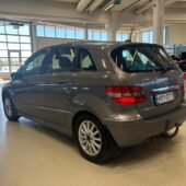 Mercedes-Benz - B - 170 / VÄHÄN AJETTU YKSILÖ / WEBASTO / ILMASTOINTI / KOUKKU // - Tila-auto