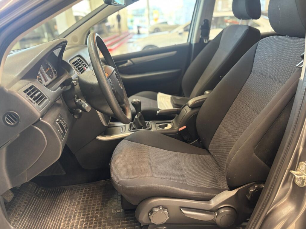 Mercedes-Benz - B - 170 / VÄHÄN AJETTU YKSILÖ / WEBASTO / ILMASTOINTI / KOUKKU // Mercedes-Benz - B - 170 / VÄHÄN AJETTU YKSILÖ / WEBASTO / ILMASTOINTI / KOUKKU // - Tila-auto