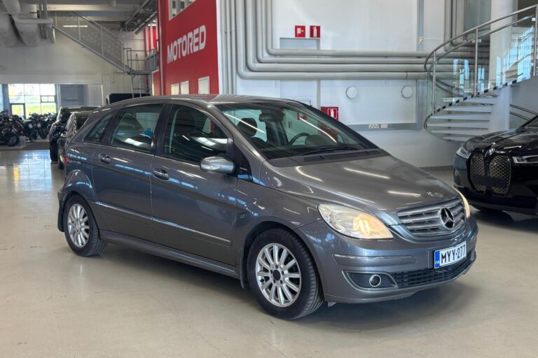 Mercedes-Benz - B - 170 / VÄHÄN AJETTU YKSILÖ / WEBASTO / ILMASTOINTI / KOUKKU // - Tila-auto