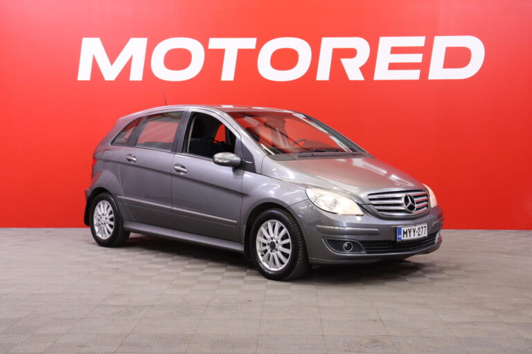 Mercedes-Benz - B - 170 // Webasto / Vetokoukku / Ilmastointi / Vakkari / Radio // - Tila-auto