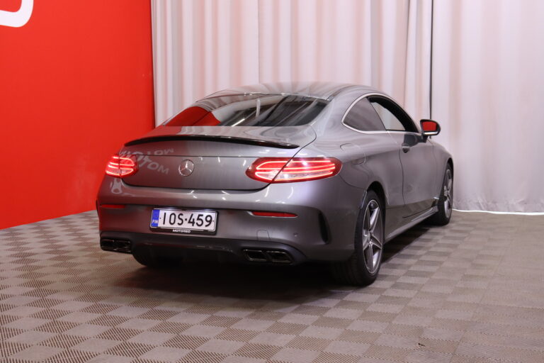 Mercedes-Benz - C - 250 Coupé A Business AMG / Navi / Bluetooth / Peruutuskamera / Vakkari / LED // - Coupe