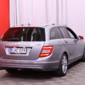 Mercedes-Benz - C - C 250 CDI Farmari (AC) 4ov 2143cm3 A  // P-tutkat / Sähköpenkit / Vakkari / Navi / DVD-soitin // - Farmari