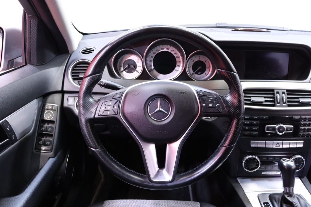 tuotekuva-Mercedes-Benz-C-LNC-229-2026-05-12-112927-16 tuotekuva-Mercedes-Benz-C-LNC-229-2026-05-12-112927-16