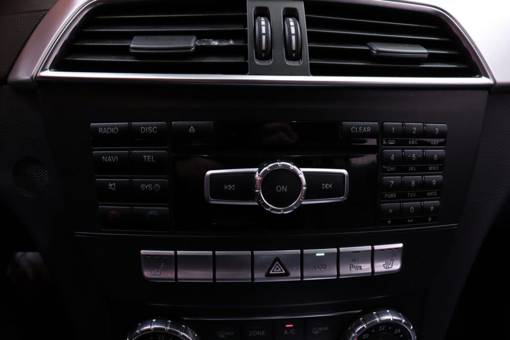 tuotekuva-Mercedes-Benz-C-LNC-229-2026-05-12-112927-25 tuotekuva-Mercedes-Benz-C-LNC-229-2026-05-12-112927-25