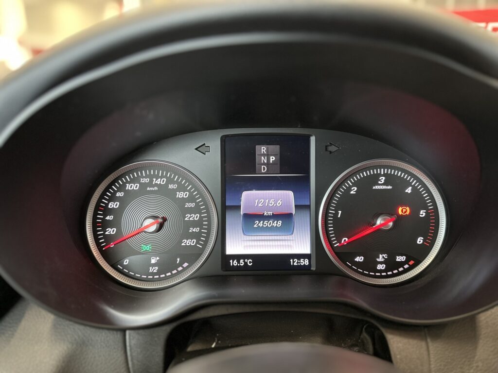 Mercedes-Benz - C - 220 d T Edition 4MATIC Mercedes-Benz - C - 220 d T Edition 4MATIC - Farmari