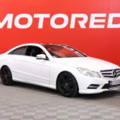 Mercedes-Benz - E - 350 CDI BE Coupé A // AMG ulko ja sisäpaketti / Panoraama / Harman/Kardon / Ortopedi penkit // - Coupe