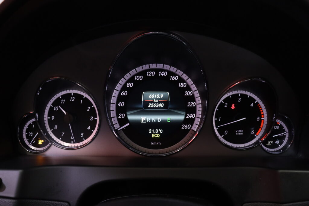 tuotekuva-Mercedes-Benz-E-CIZ-620-2026-05-21-110602-22 tuotekuva-Mercedes-Benz-E-CIZ-620-2026-05-21-110602-22