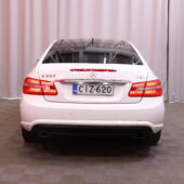 Mercedes-Benz - E - 350 CDI BE Coupé A // AMG ulko ja sisäpaketti / Panoraama / Harman/Kardon / Ortopedi penkit // - Coupe