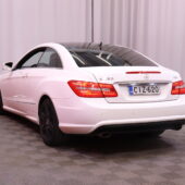 Mercedes-Benz - E - 350 CDI BE Coupé A // AMG ulko ja sisäpaketti / Panoraama / Harman/Kardon / Ortopedi penkit // - Coupe
