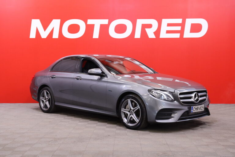 Mercedes-Benz - E - 300 de A Business AMG Edition EQ Power // Widescreen / Koukku / LED ajovalot / BLIS / MBUX navi // - Sedan