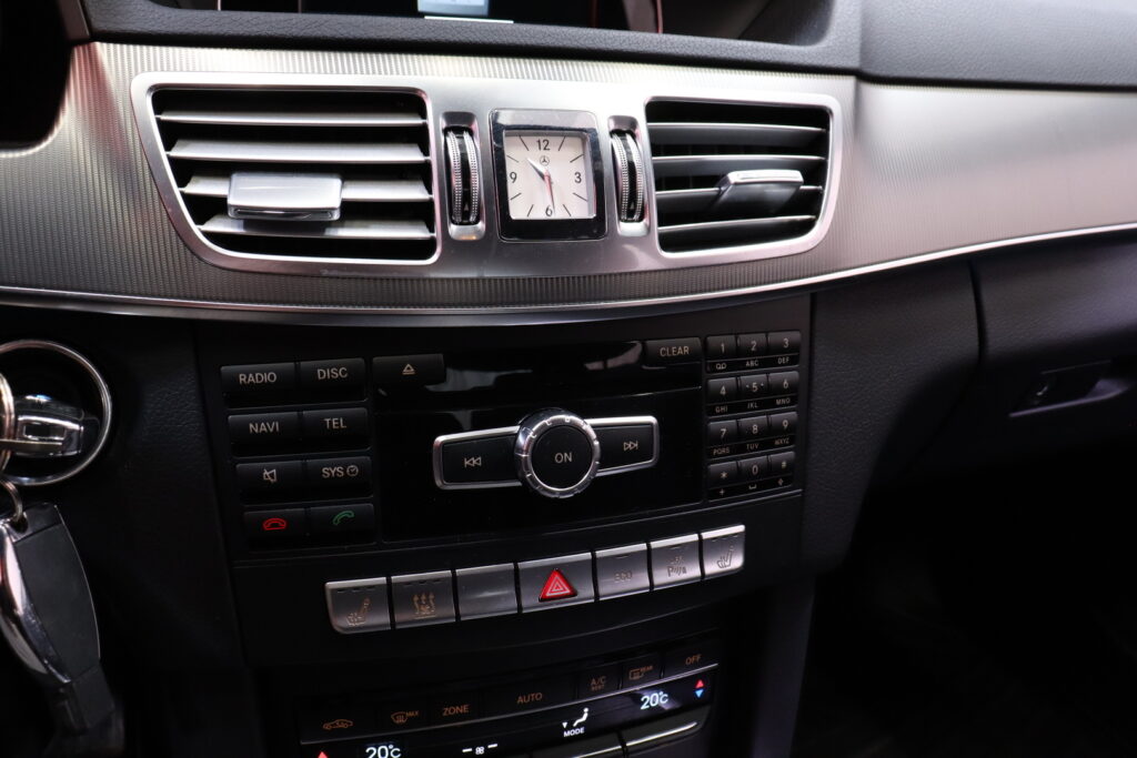 tuotekuva-Mercedes-Benz-E-ILR-523-2026-04-16-130604-24 tuotekuva-Mercedes-Benz-E-ILR-523-2026-04-16-130604-24