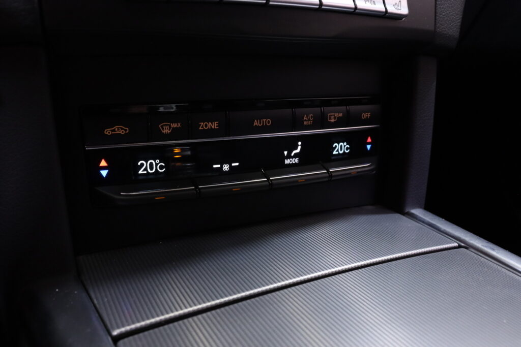 tuotekuva-Mercedes-Benz-E-ILR-523-2026-04-16-130604-25 tuotekuva-Mercedes-Benz-E-ILR-523-2026-04-16-130604-25