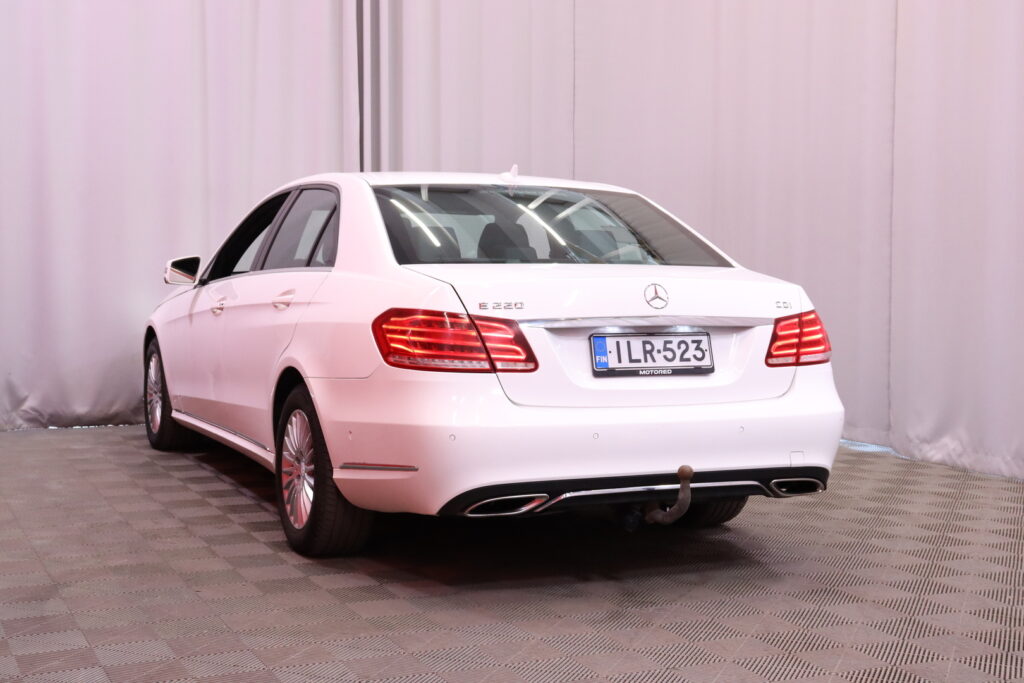 Mercedes-Benz - E - 220 CDI BE A Premium Business // Suomi-auto / Webasto / Ortopedi / ILS LED // Mercedes-Benz - E - 220 CDI BE A Premium Business // Suomi-auto / Webasto / Ortopedi / ILS LED // - Sedan