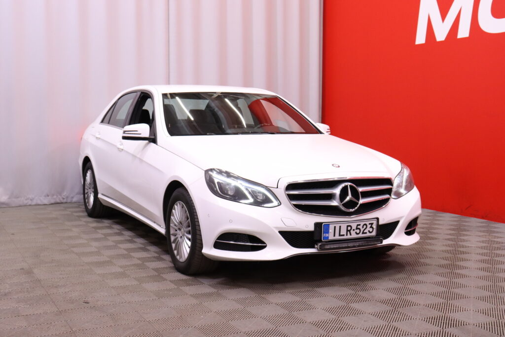 Mercedes-Benz - E - 220 CDI BE A Premium Business // Suomi-auto / Webasto / Ortopedi / ILS LED // Mercedes-Benz - E - 220 CDI BE A Premium Business // Suomi-auto / Webasto / Ortopedi / ILS LED // - Sedan