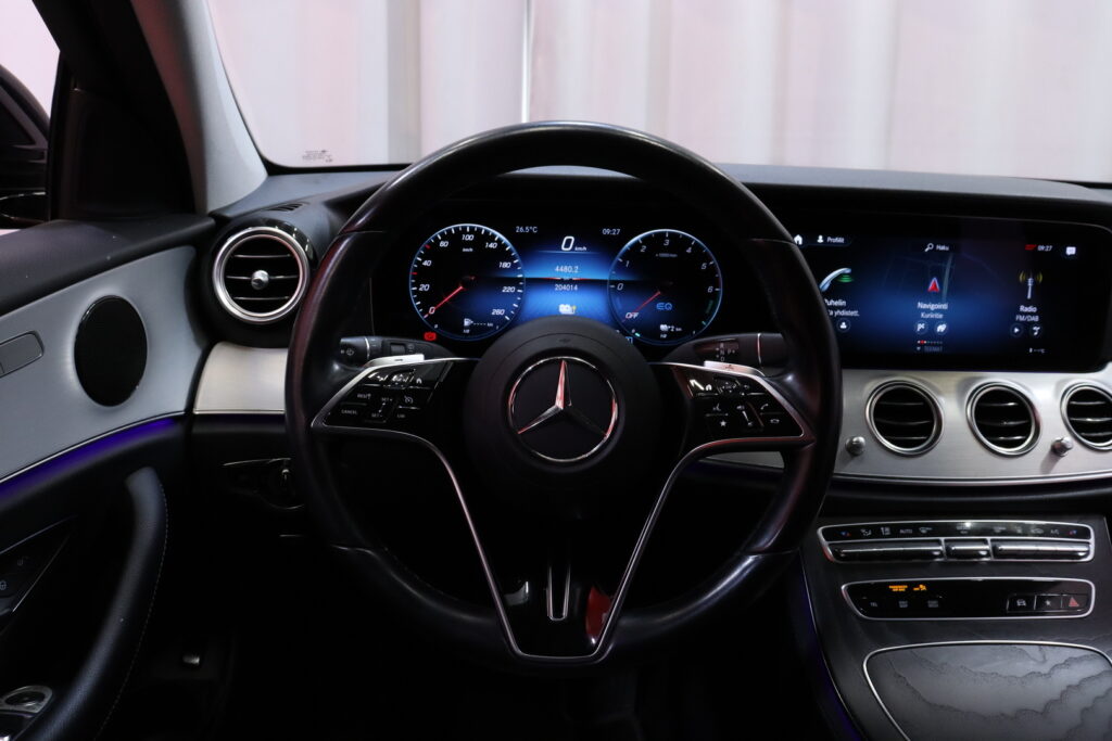 tuotekuva-Mercedes-Benz-E-KVM-373-2026-05-12-082603-16 tuotekuva-Mercedes-Benz-E-KVM-373-2026-05-12-082603-16