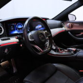 Mercedes-Benz - E - 220 d 4Matic T A Premium Business AMG / Webasto / Burmester / HUD / 360° / Multibeam / Koukku / - Farmari