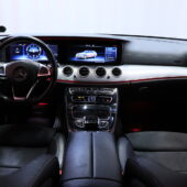 Mercedes-Benz - E - 220 d 4Matic T A Premium Business AMG / Webasto / Burmester / HUD / 360° / Multibeam / Koukku / - Farmari