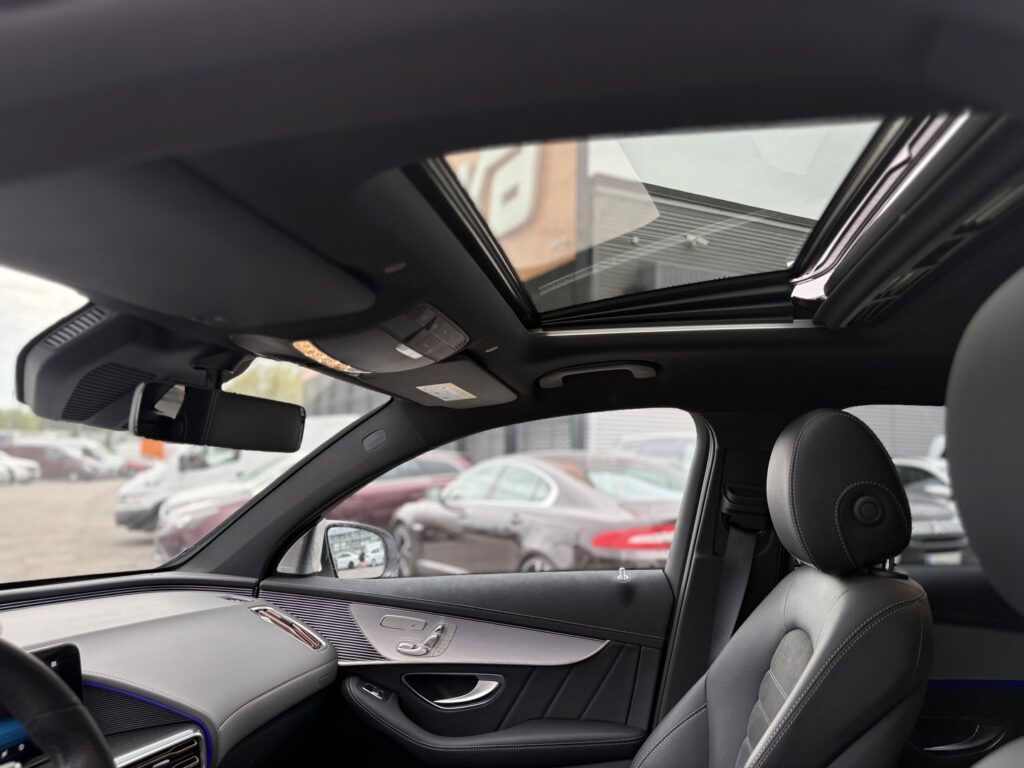 Mercedes-Benz - EQC - 400 4MATIC Business AMG Mercedes-Benz - EQC - 400 4MATIC Business AMG - Maastoauto
