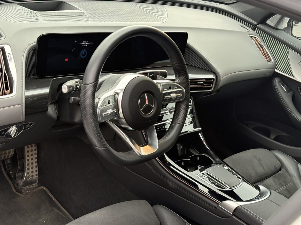 Mercedes-Benz - EQC - 400 4MATIC Business AMG Mercedes-Benz - EQC - 400 4MATIC Business AMG - Maastoauto
