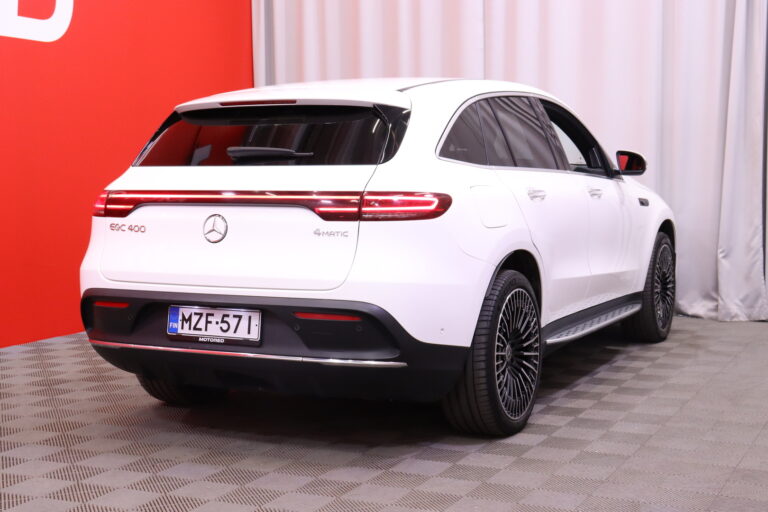 Mercedes-Benz - EQC - 400 4MATIC Business AMG // BURMESTER / 1-Om / Suomi-auto / Distronic+ / Burmester / Koukku / HUD / 360° / Muistipenkit / LED // - Maastoauto