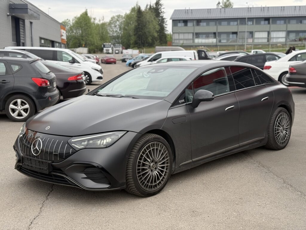 Mercedes-Benz - EQE - 300 AMG // Distronic+ / HUD / Burmester / 4-pyöräohjaus / Panorama / 360° / Muistipenkit // Mercedes-Benz - EQE - 300 AMG // Distronic+ / HUD / Burmester / 4-pyöräohjaus / Panorama / 360° / Muistipenkit // - Sedan