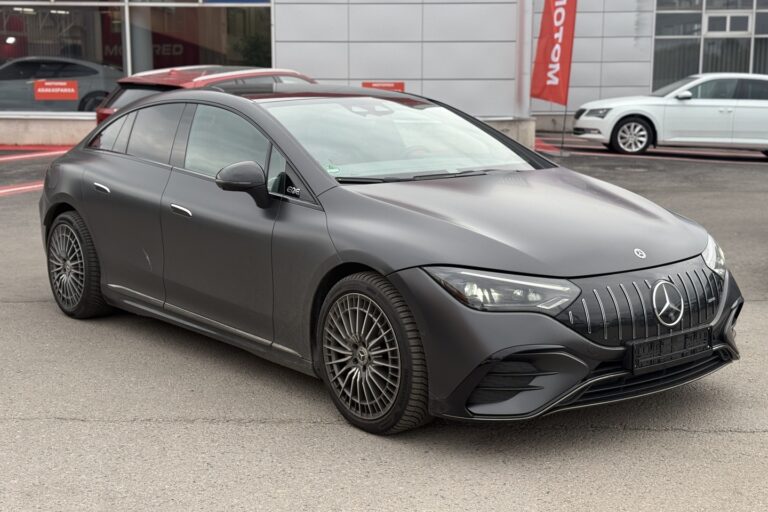 Mercedes-Benz - EQE - 300 AMG // Distronic+ / HUD / Burmester / 4-pyöräohjaus / Panorama / 360° / Muistipenkit // - Sedan