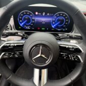 Mercedes-Benz - EQE - 300 AMG // Distronic+ / HUD / Burmester / 4-pyöräohjaus / Panorama / 360° / Muistipenkit // - Sedan